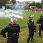 rudvelez04-05_99